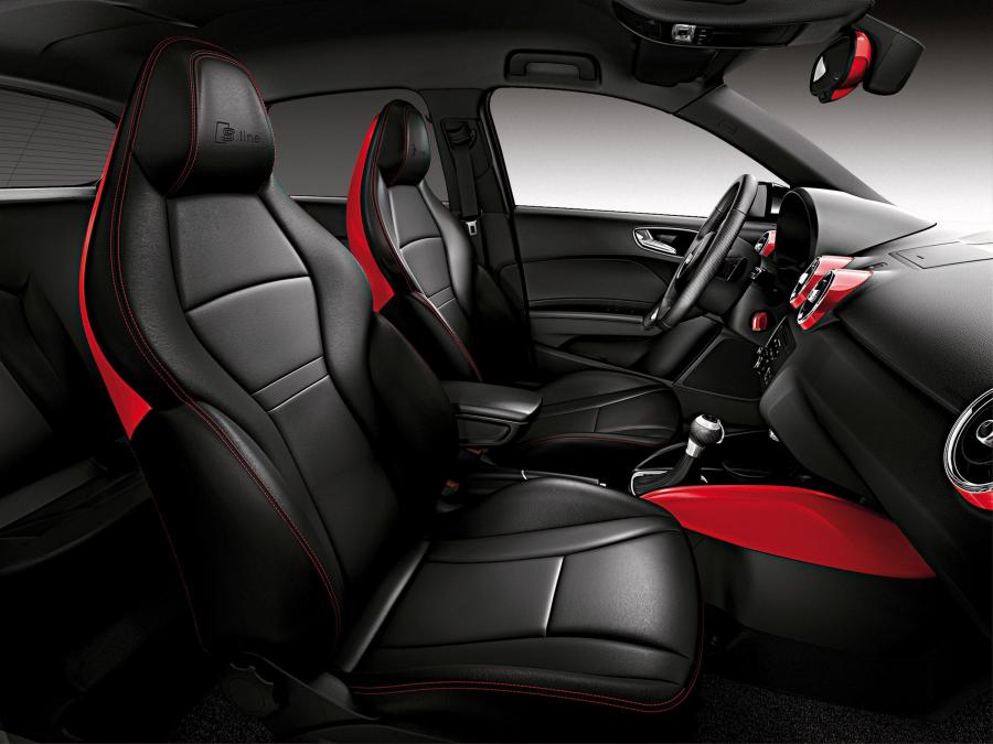 Интерьер Audi A1 Sportback Amplified (8X) 2012 года  (фото 5 из 6)